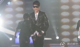 苏醒爆料何炅视频播放大全,何炅视频播放大全背后的精彩瞬间