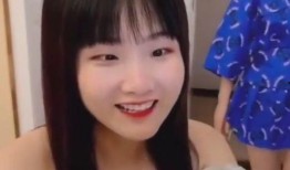 娱乐吃瓜酱姐姐和弟弟,酱姐姐与弟弟的甜蜜互动，揭秘娱乐圈温馨亲情