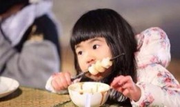 娱乐吃瓜酱姐姐和弟弟,酱姐姐与弟弟的甜蜜互动，揭秘娱乐圈温馨亲情