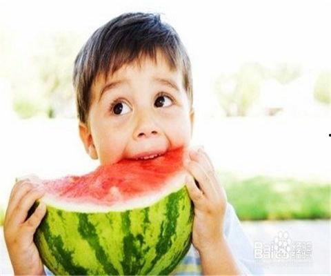 娱乐吃瓜酱老人头像高清,揭秘娱乐吃瓜酱老人头像背后的故事